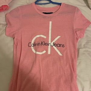 Calvin Klein t shirt